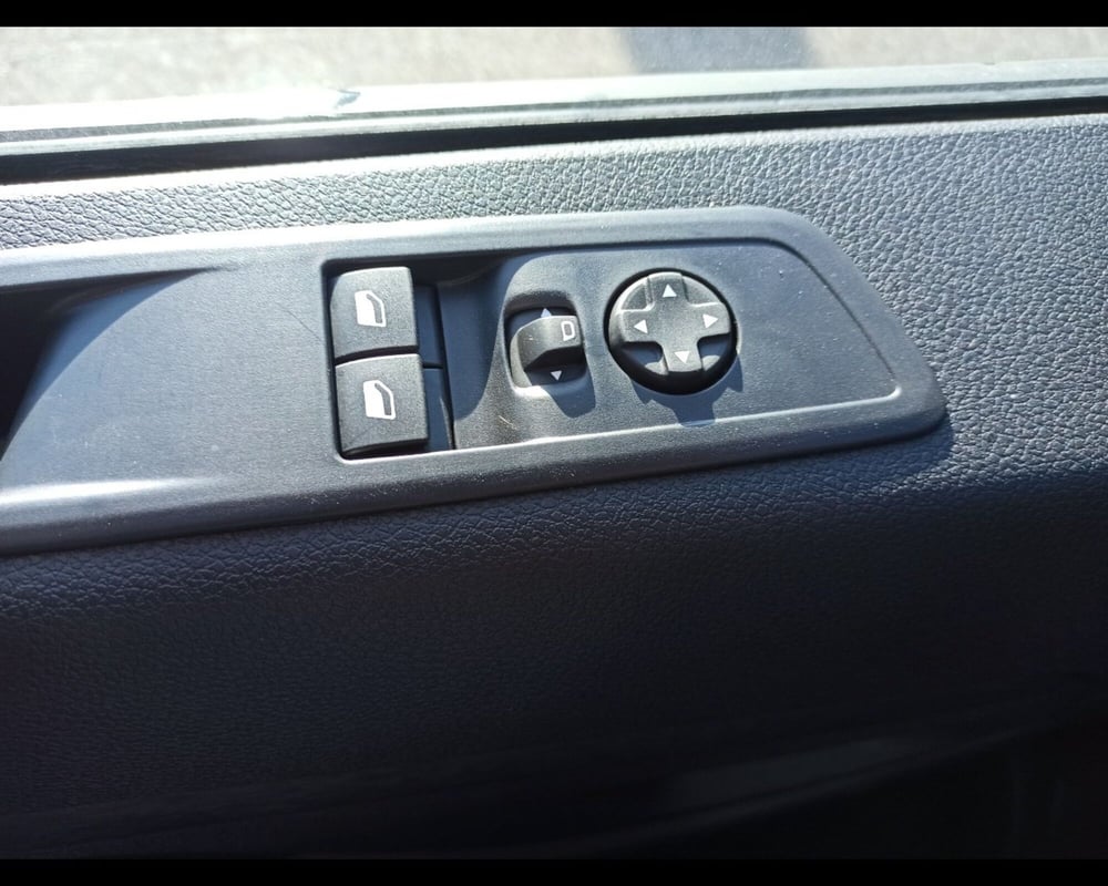 Opel Vivaro Furgone nuova a Treviso (18)