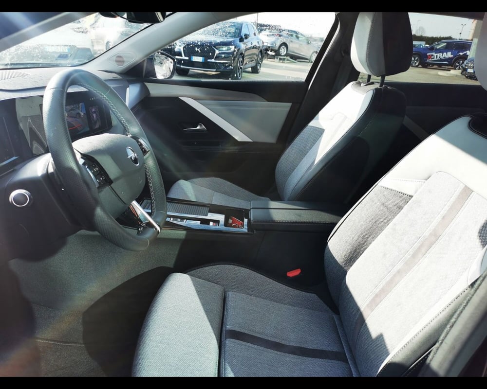 Opel Astra usata a Treviso (14)