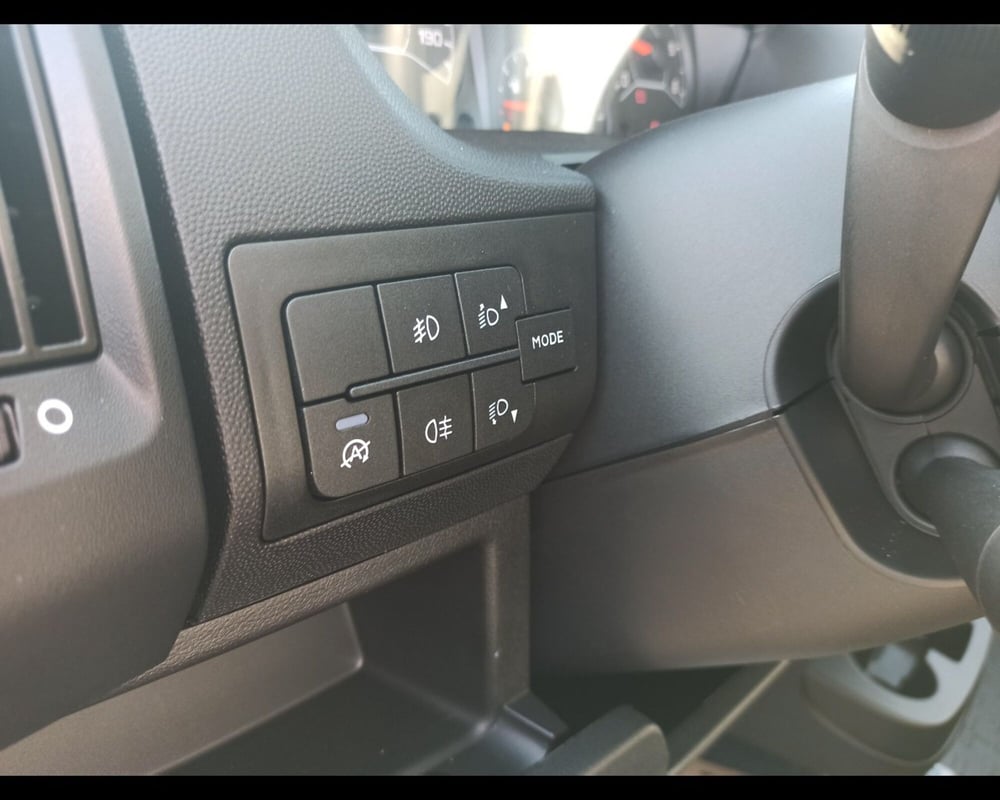 Peugeot Boxer Furgone nuova a Treviso (13)