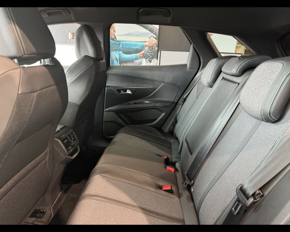 Peugeot 3008 nuova a Treviso (7)