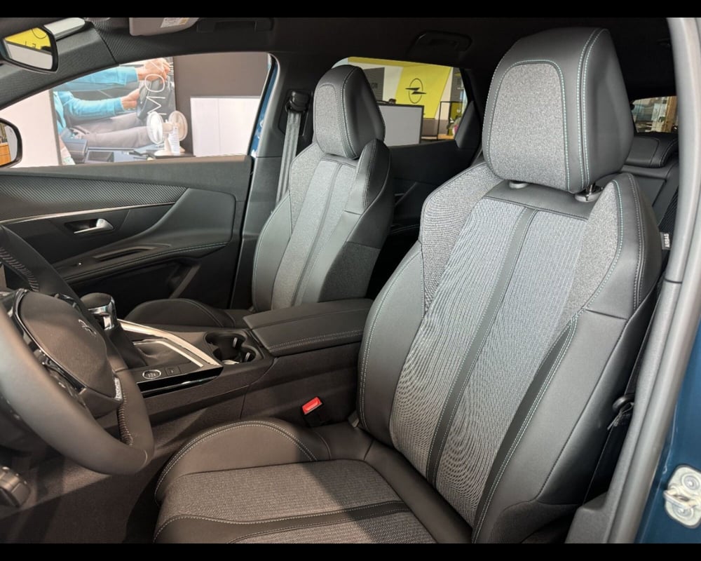 Peugeot 3008 nuova a Treviso (8)