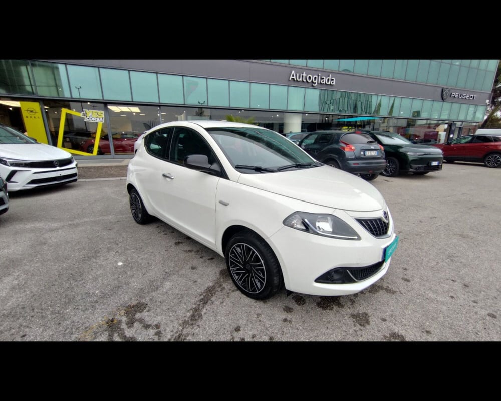 Lancia Ypsilon usata a Treviso (6)