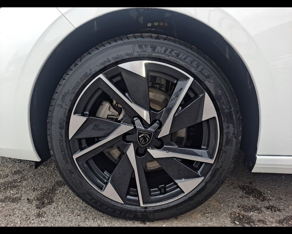 Peugeot 308 nuova a Treviso (11)