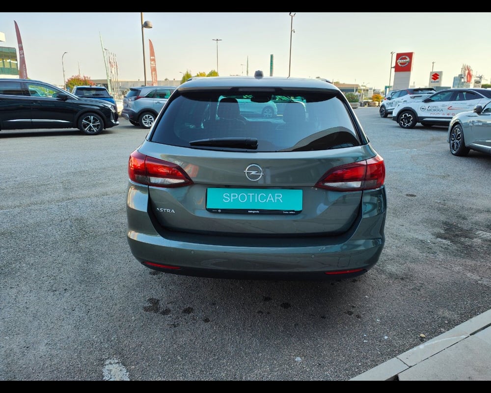 Opel Astra Station Wagon usata a Treviso (8)