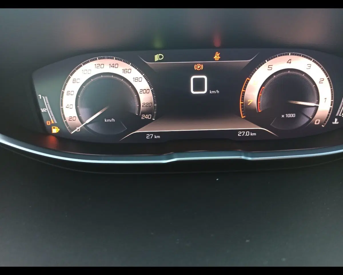 Peugeot 3008 nuova a Treviso (19)