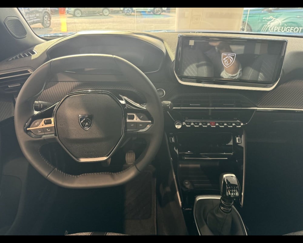 Peugeot 2008 nuova a Treviso (5)