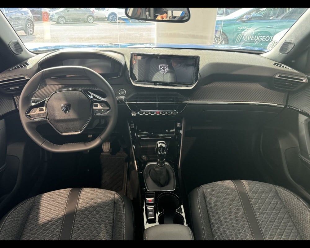 Peugeot 2008 nuova a Treviso (6)