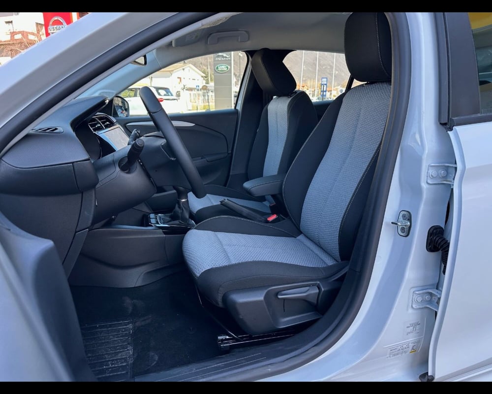 Opel Corsa nuova a Treviso (10)