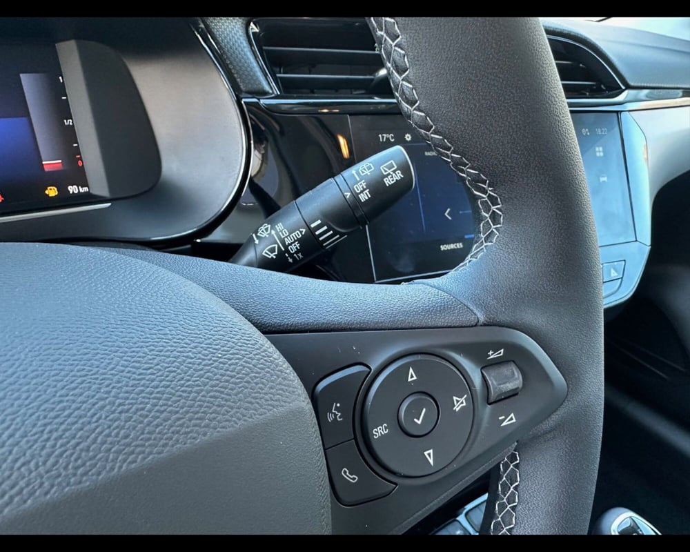 Opel Corsa nuova a Treviso (13)