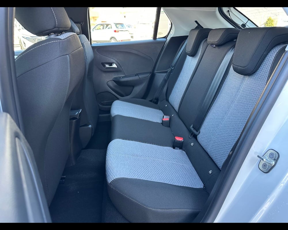 Opel Corsa nuova a Treviso (19)