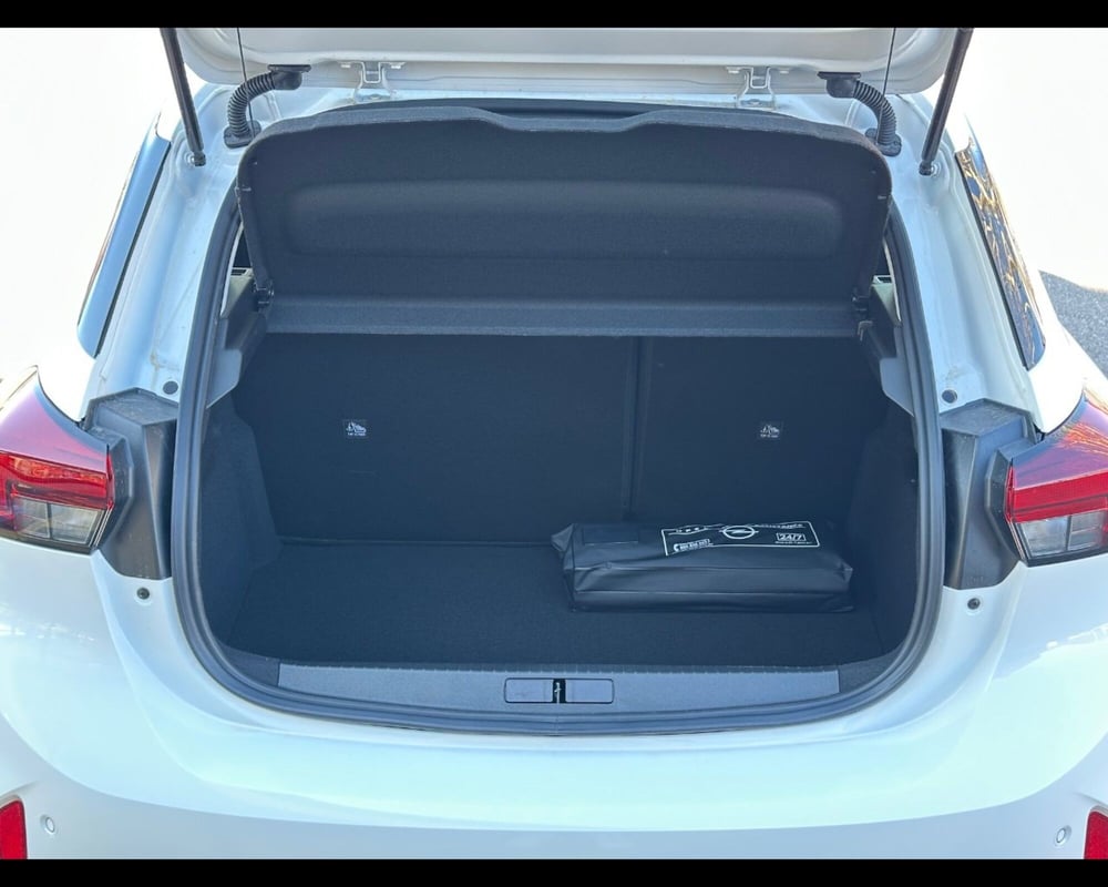 Opel Corsa nuova a Treviso (20)