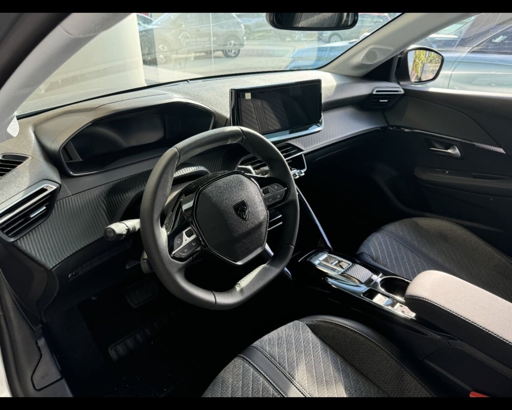 Peugeot 208 nuova a Treviso (12)