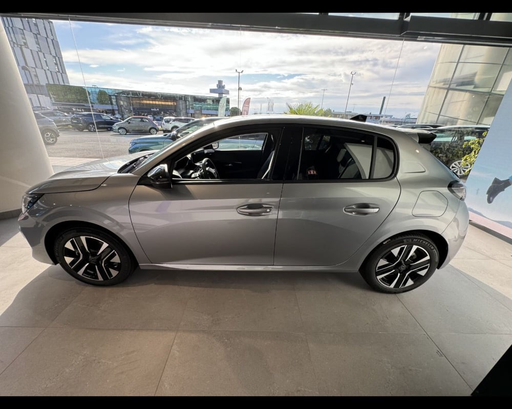 Peugeot 208 nuova a Treviso (18)