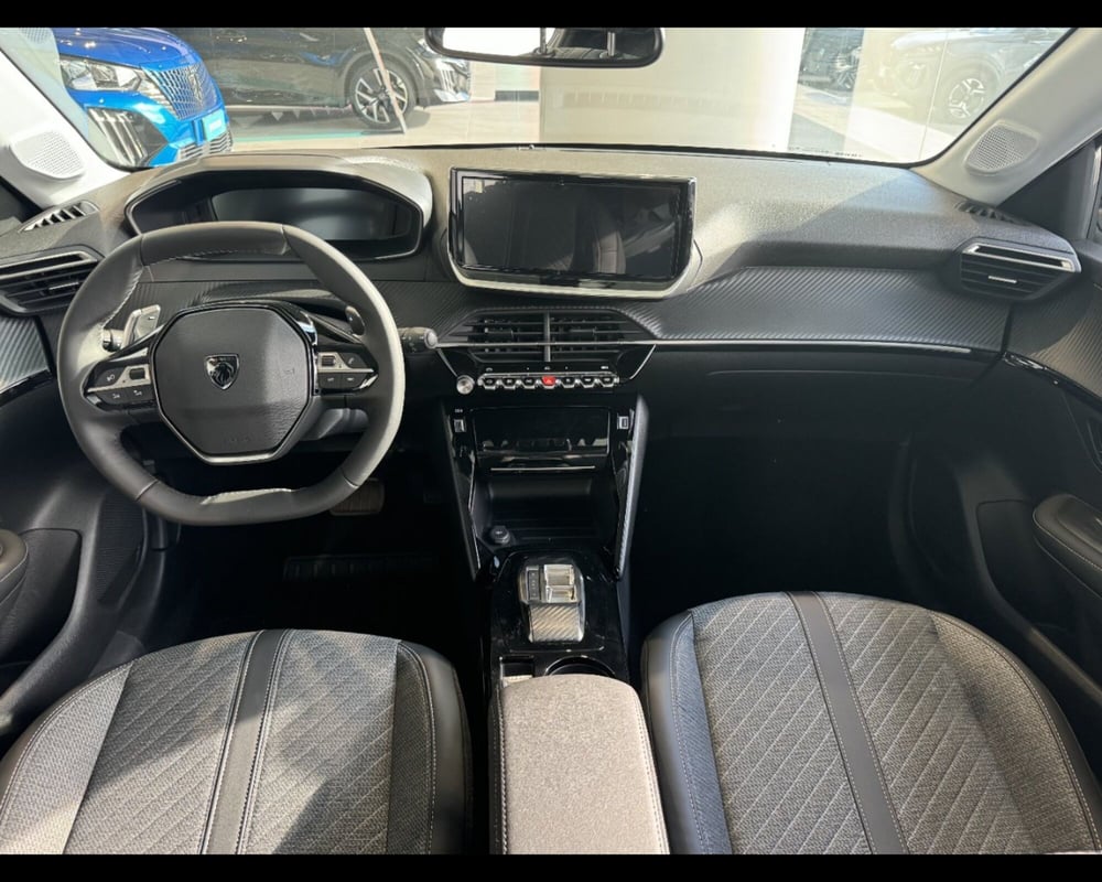 Peugeot 208 nuova a Treviso (8)