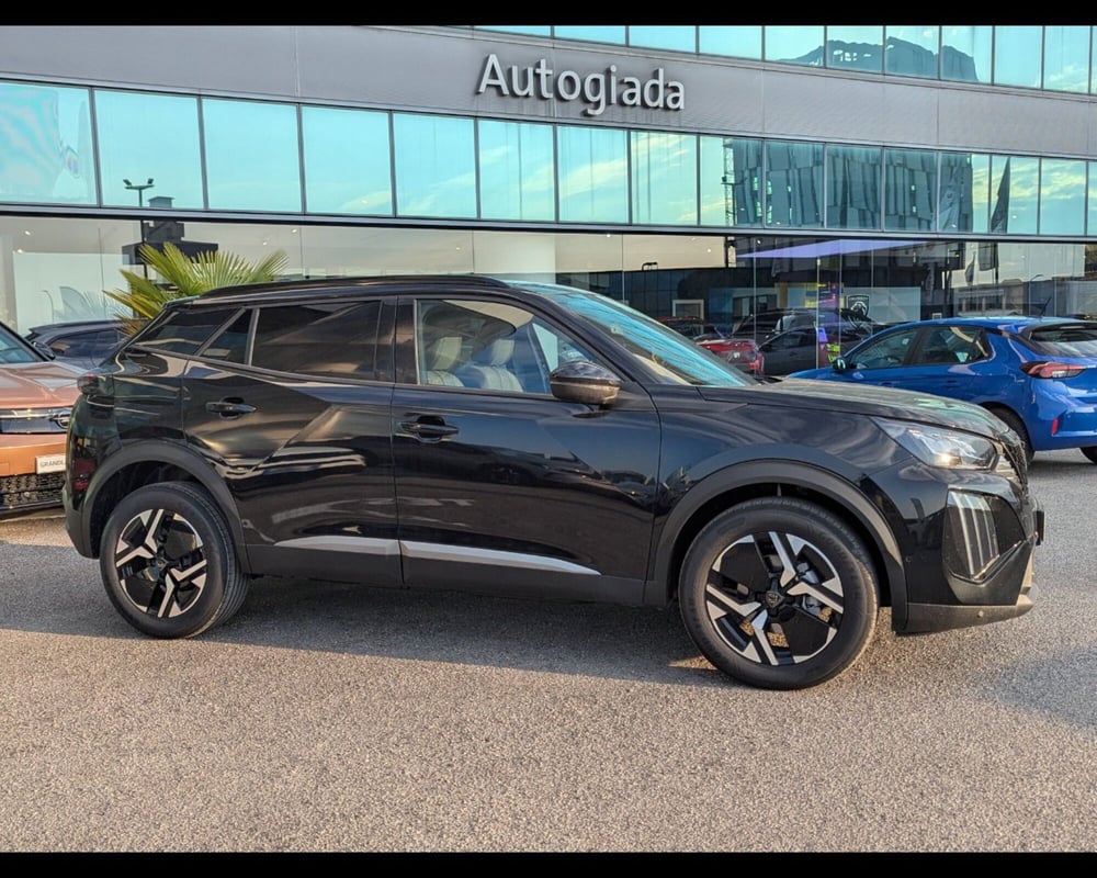 Peugeot 2008 nuova a Treviso (4)