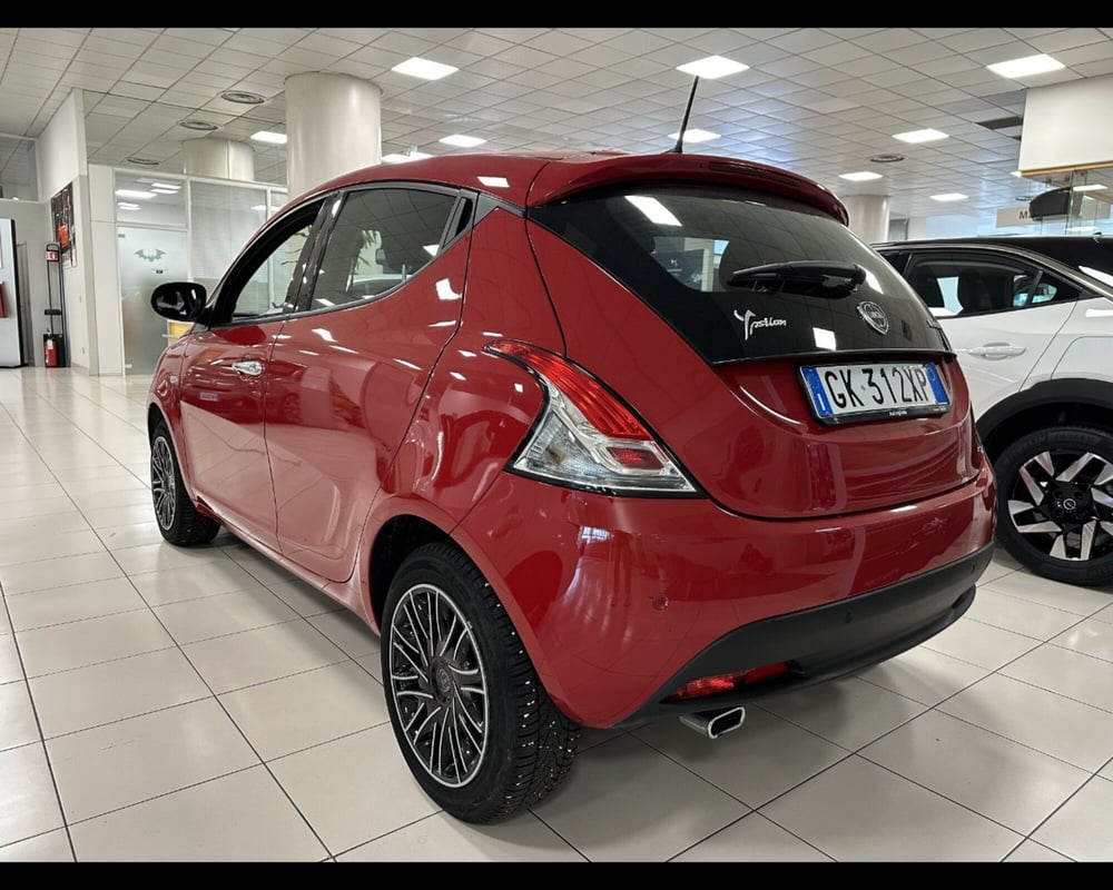 Lancia Ypsilon usata a Treviso (13)