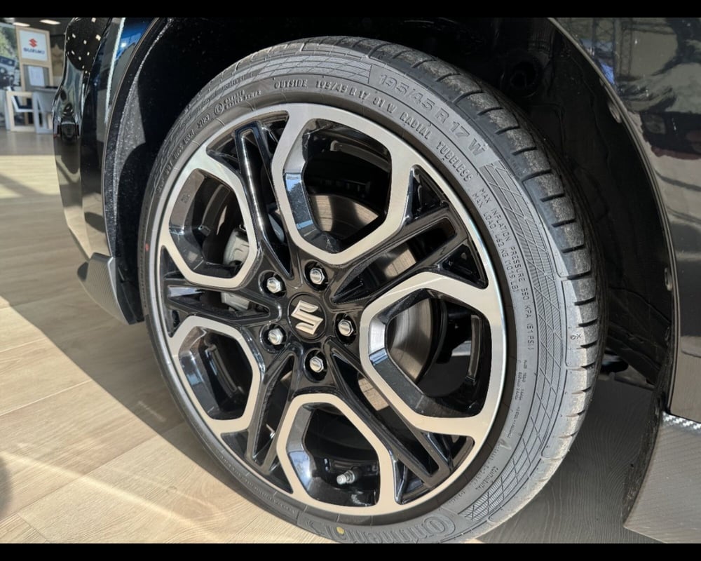 Suzuki Swift nuova a Treviso (18)