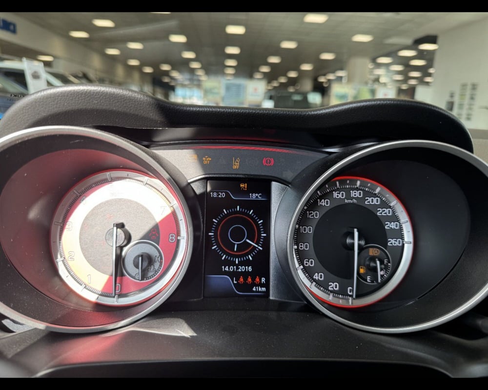 Suzuki Swift nuova a Treviso (7)