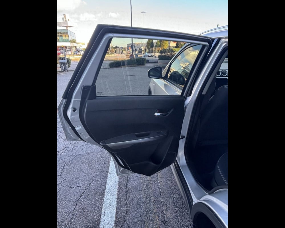 Suzuki Vitara nuova a Treviso (11)