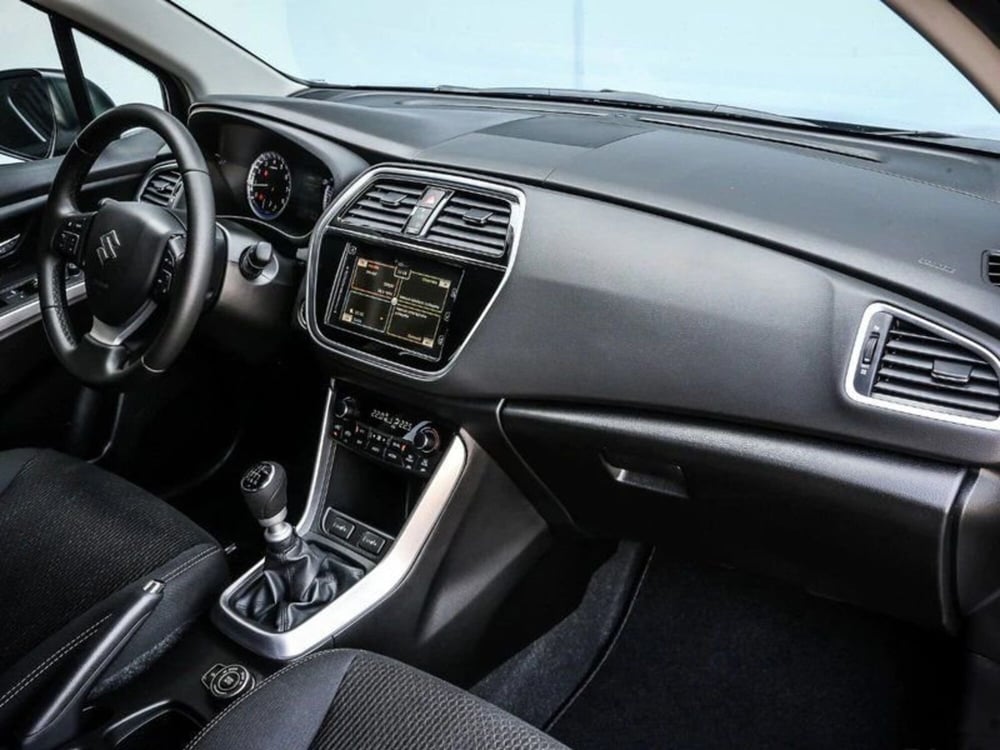 Suzuki S-Cross usata a Treviso (5)