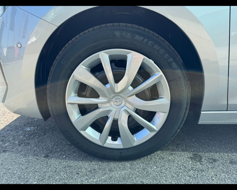 Opel Corsa nuova a Treviso (11)