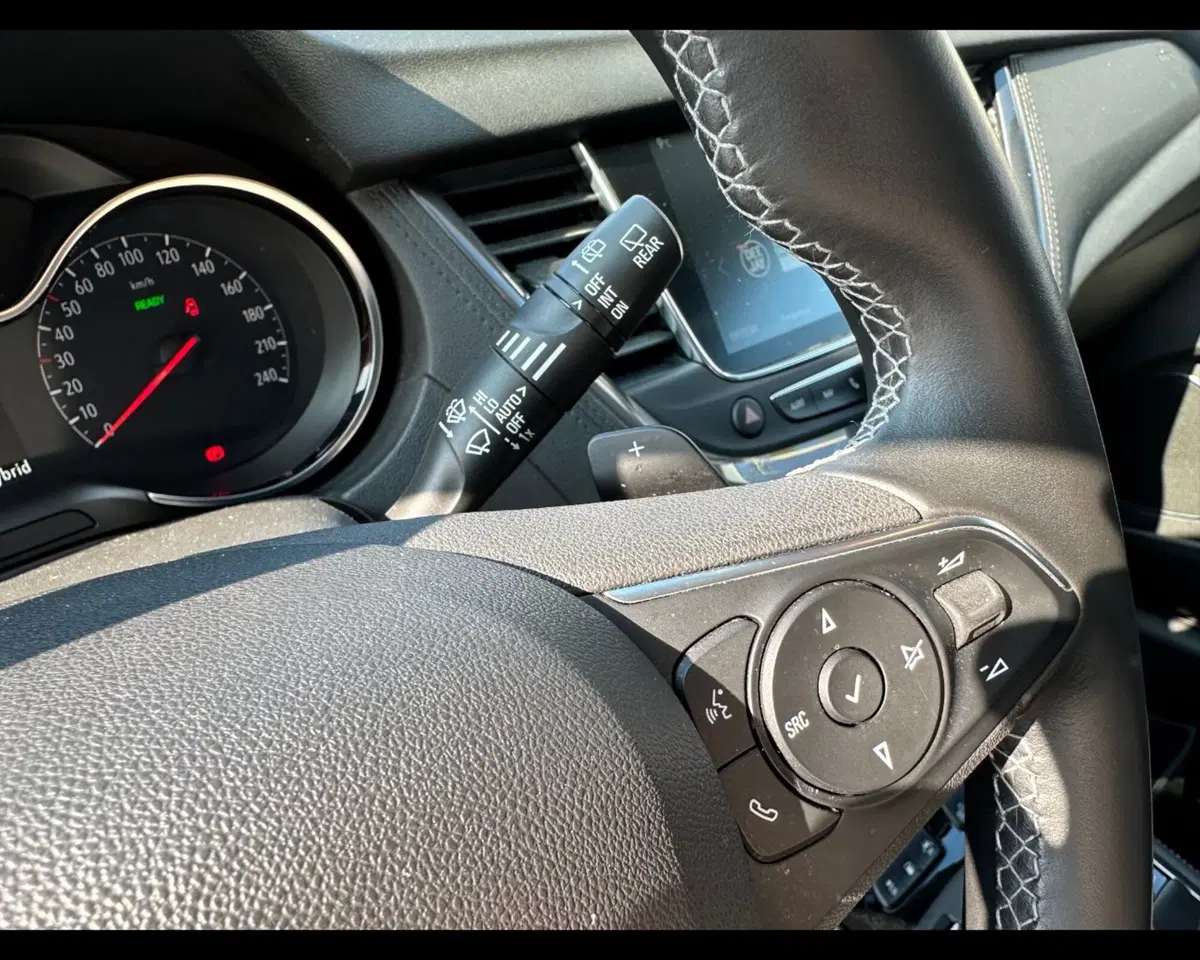 Opel Grandland X usata a Treviso (13)