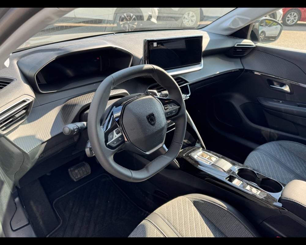 Peugeot 208 nuova a Treviso (12)