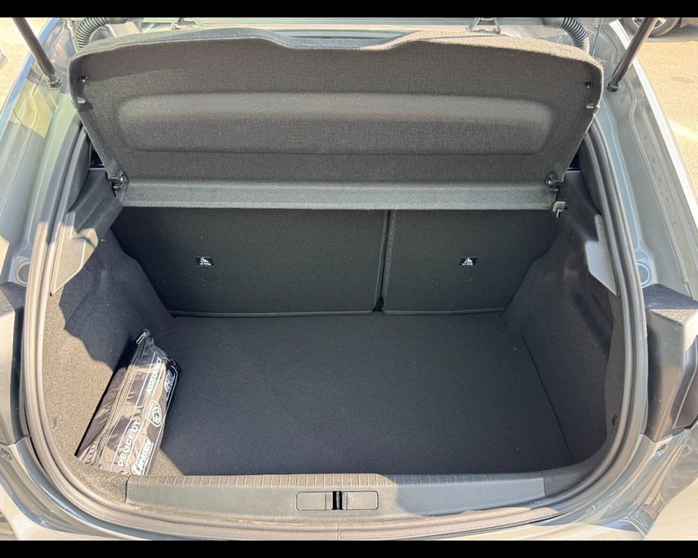 Peugeot 208 nuova a Treviso (20)