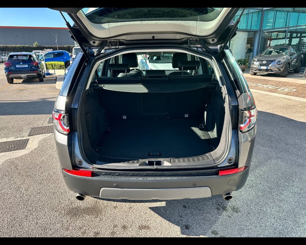 Land Rover Discovery Sport usata a Treviso (12)