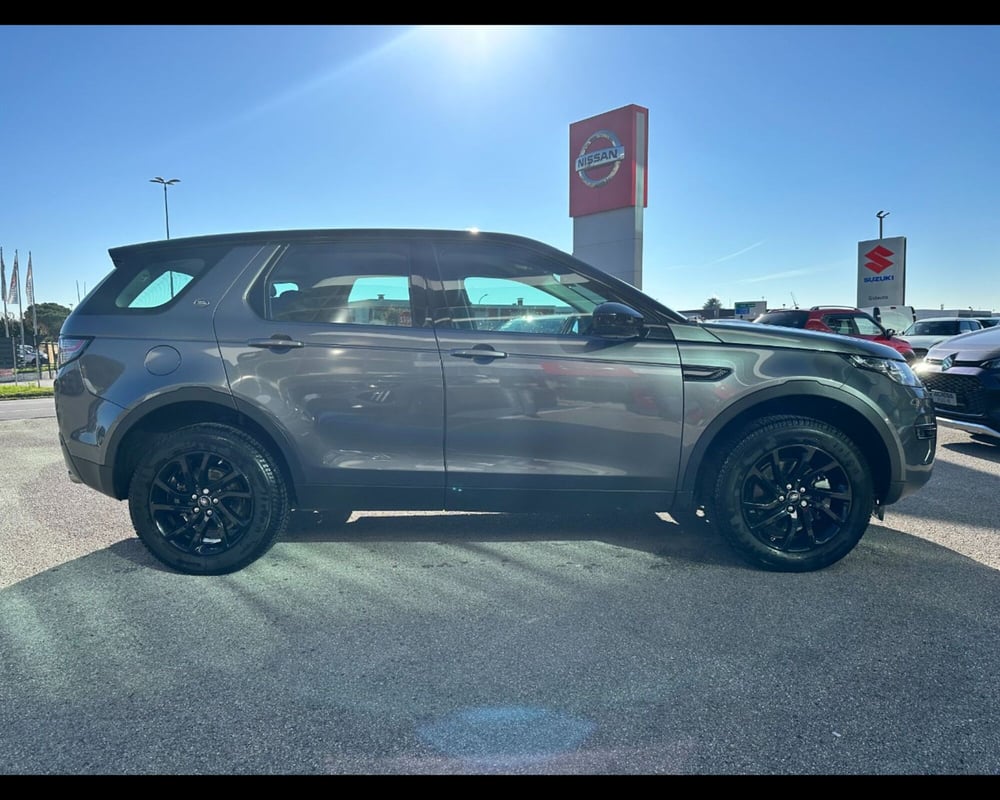 Land Rover Discovery Sport usata a Treviso (6)