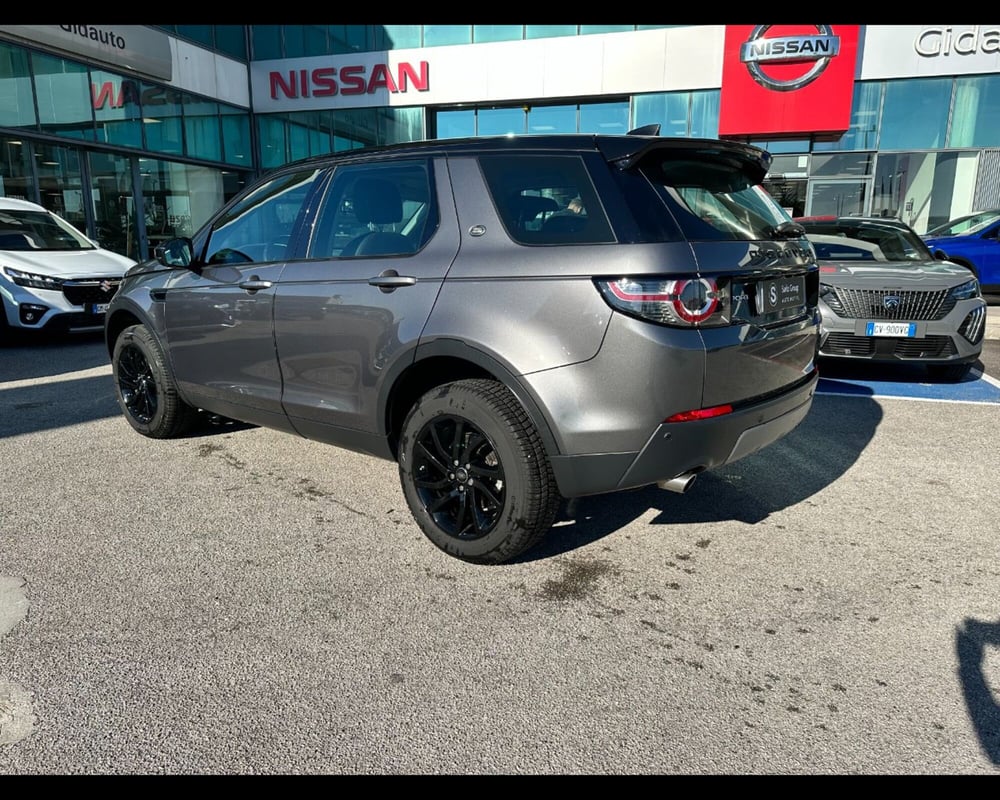 Land Rover Discovery Sport usata a Treviso (8)