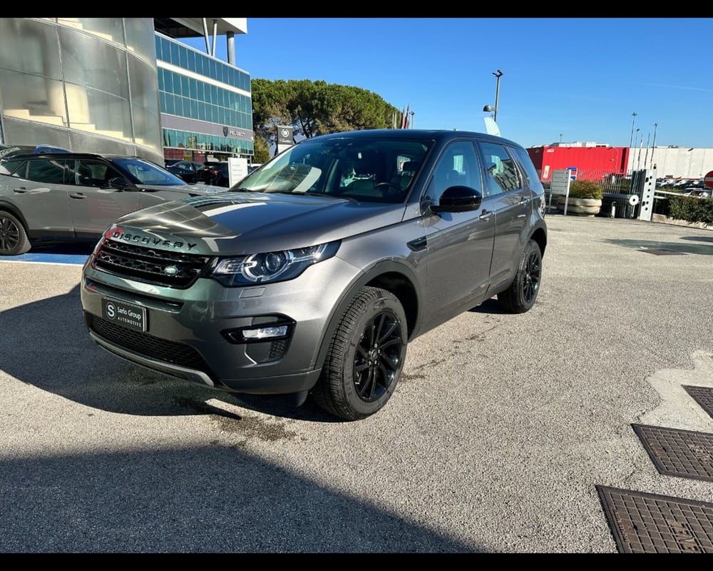 Land Rover Discovery Sport usata a Treviso (9)
