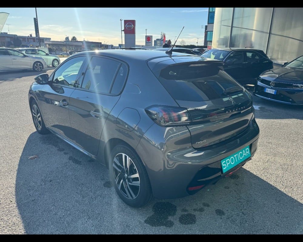 Peugeot 208 usata a Treviso (5)