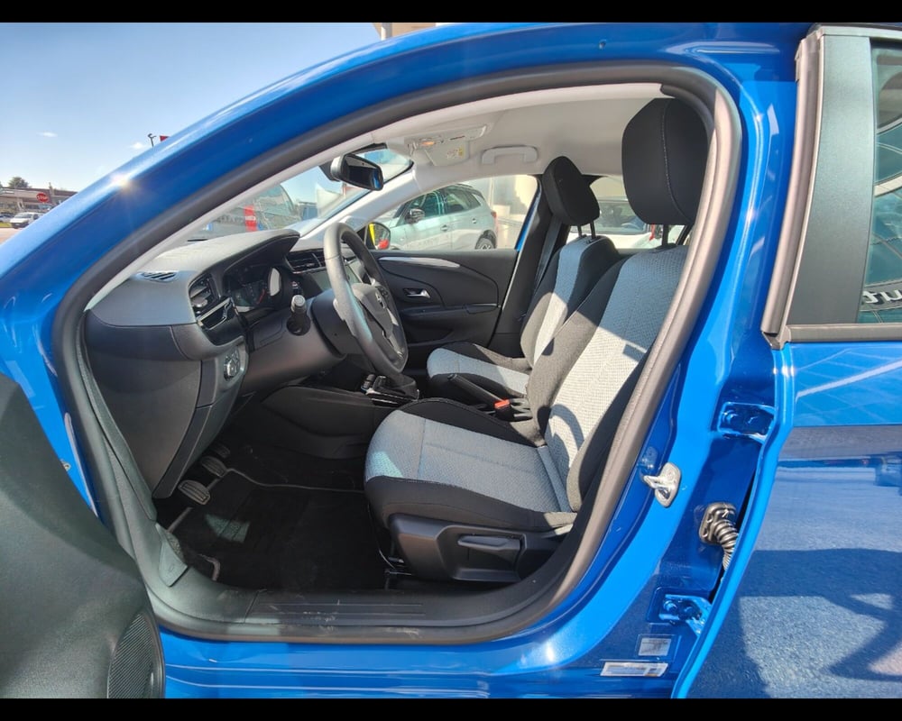 Opel Corsa nuova a Treviso (9)