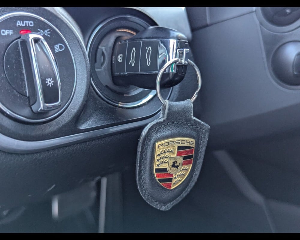 Porsche 718 Boxster  usata a Treviso (18)