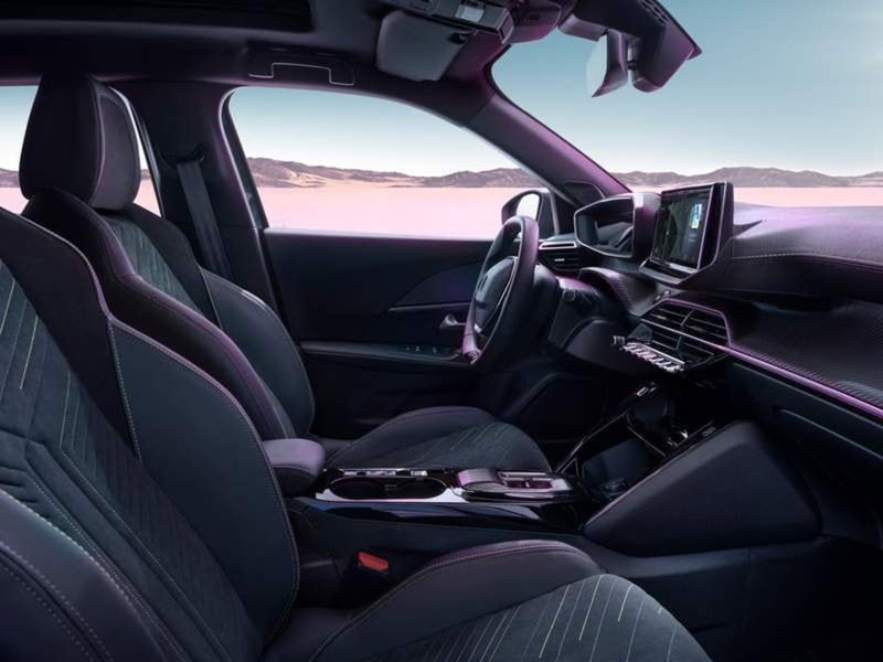Peugeot 2008 nuova a Treviso (4)