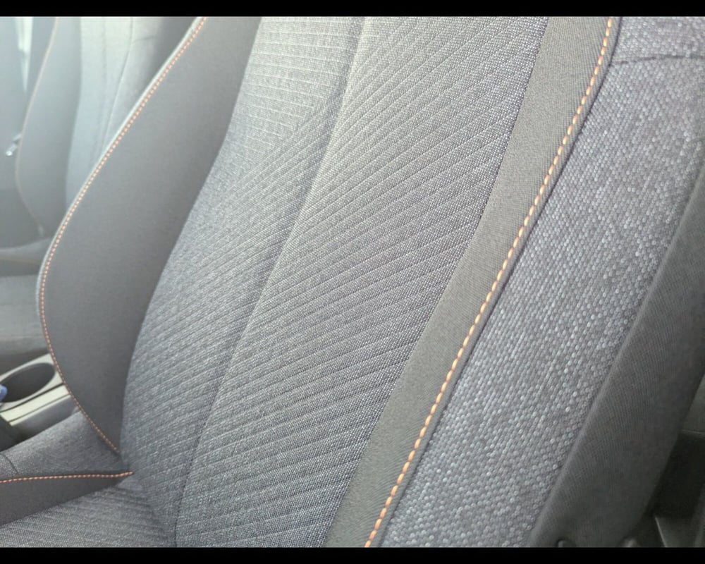 Peugeot 208 nuova a Treviso (15)
