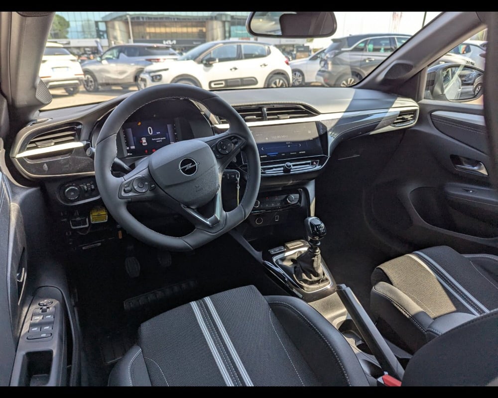 Opel Corsa nuova a Treviso (11)
