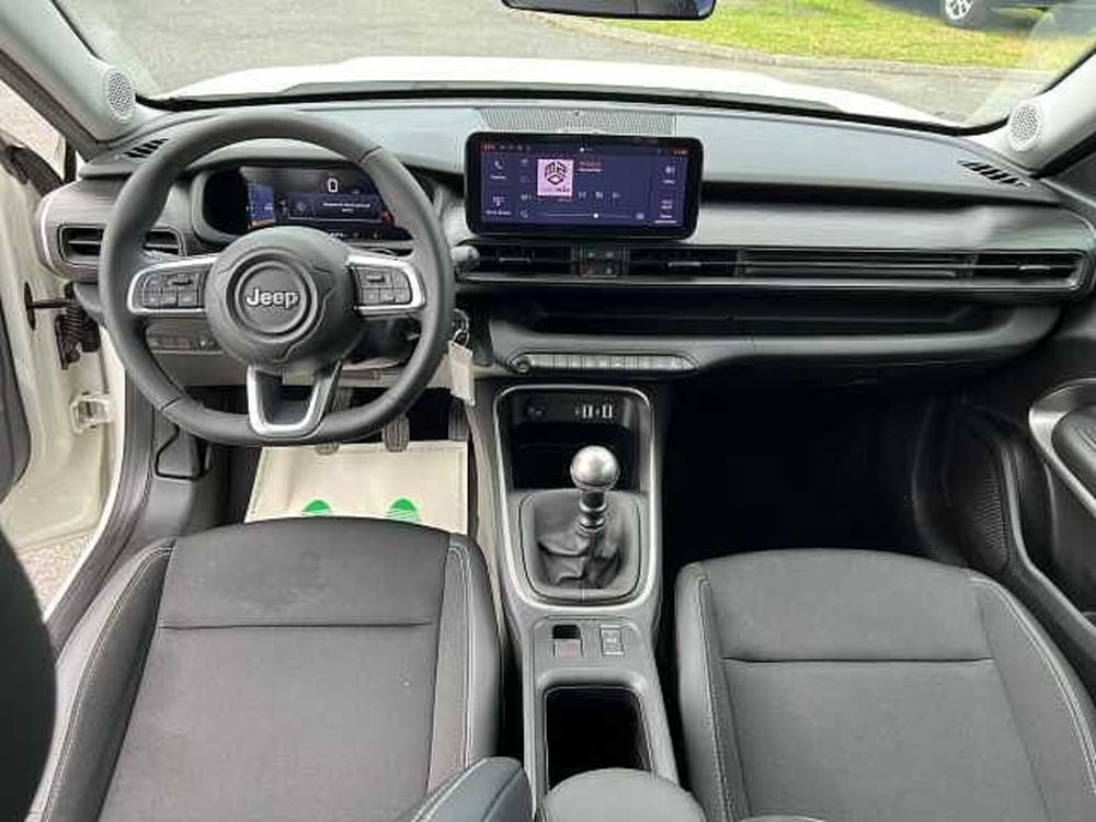 Jeep Avenger usata a La Spezia (8)