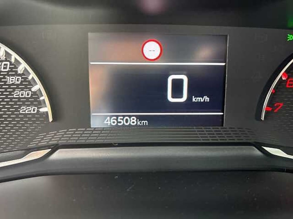 Peugeot 2008 usata a Siena (11)