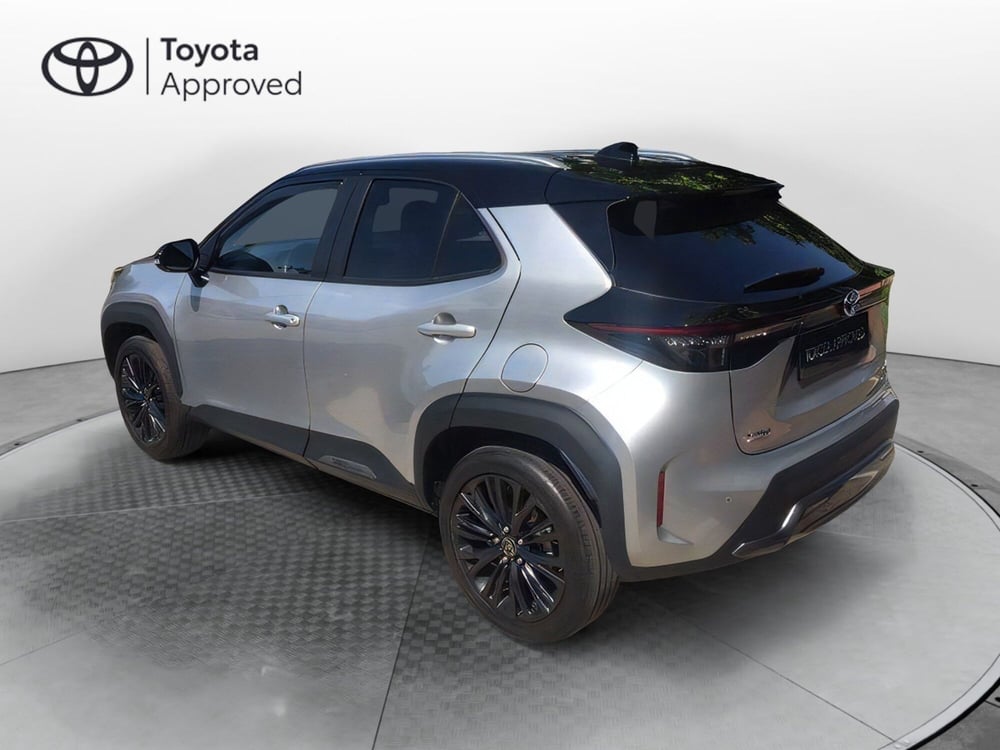 Toyota Yaris Cross usata a Como (3)