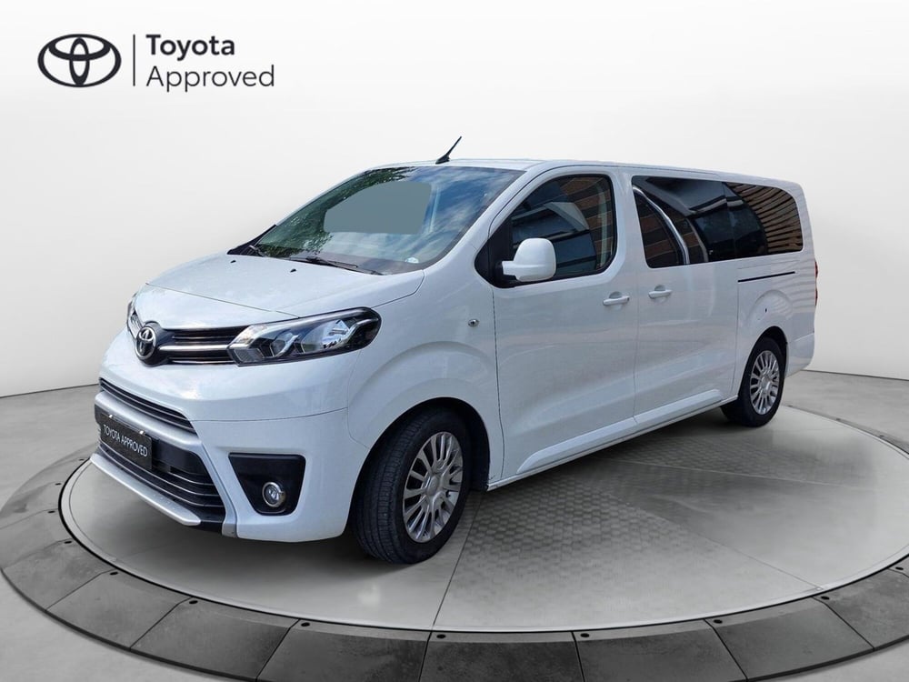 Toyota Proace Verso usata a Como