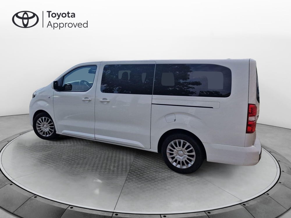 Toyota Proace Verso usata a Como (3)