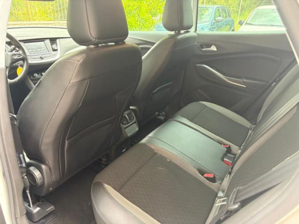 Opel Grandland X usata a Roma (18)