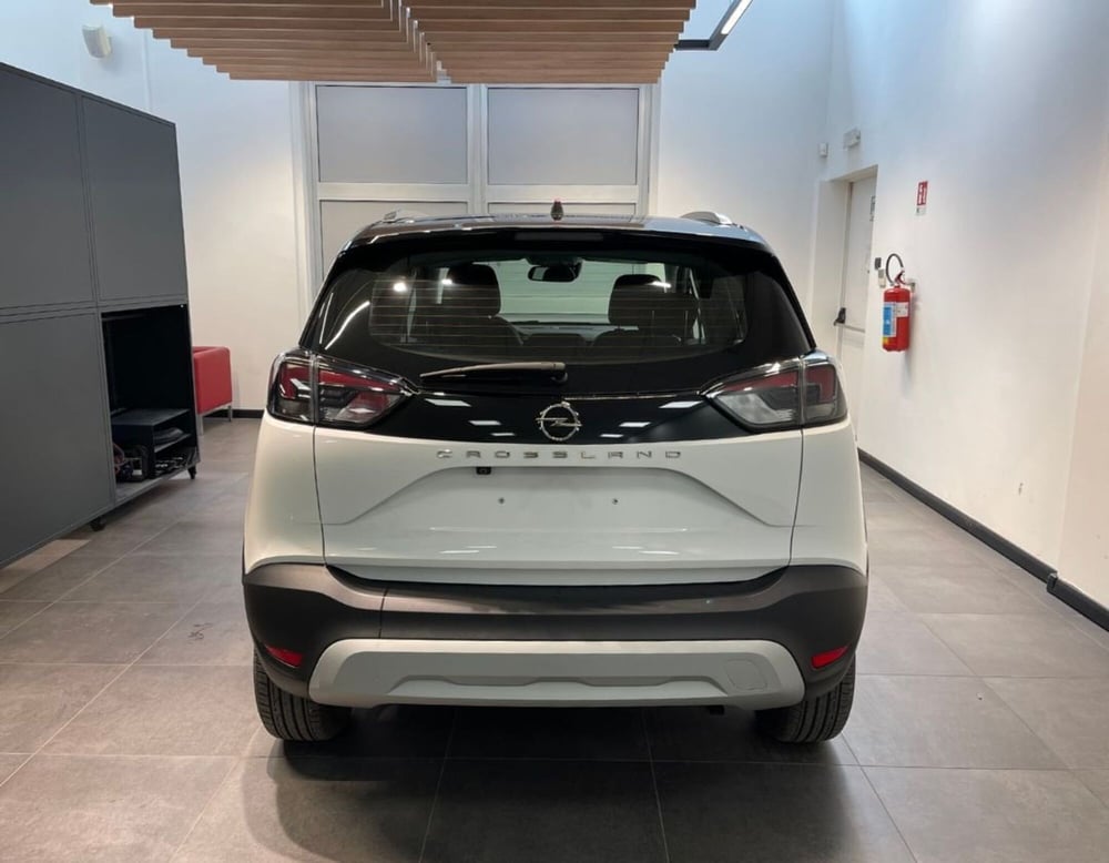 Opel Crossland nuova a Ferrara (2)