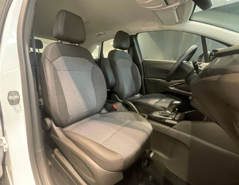 Opel Crossland nuova a Ferrara (5)