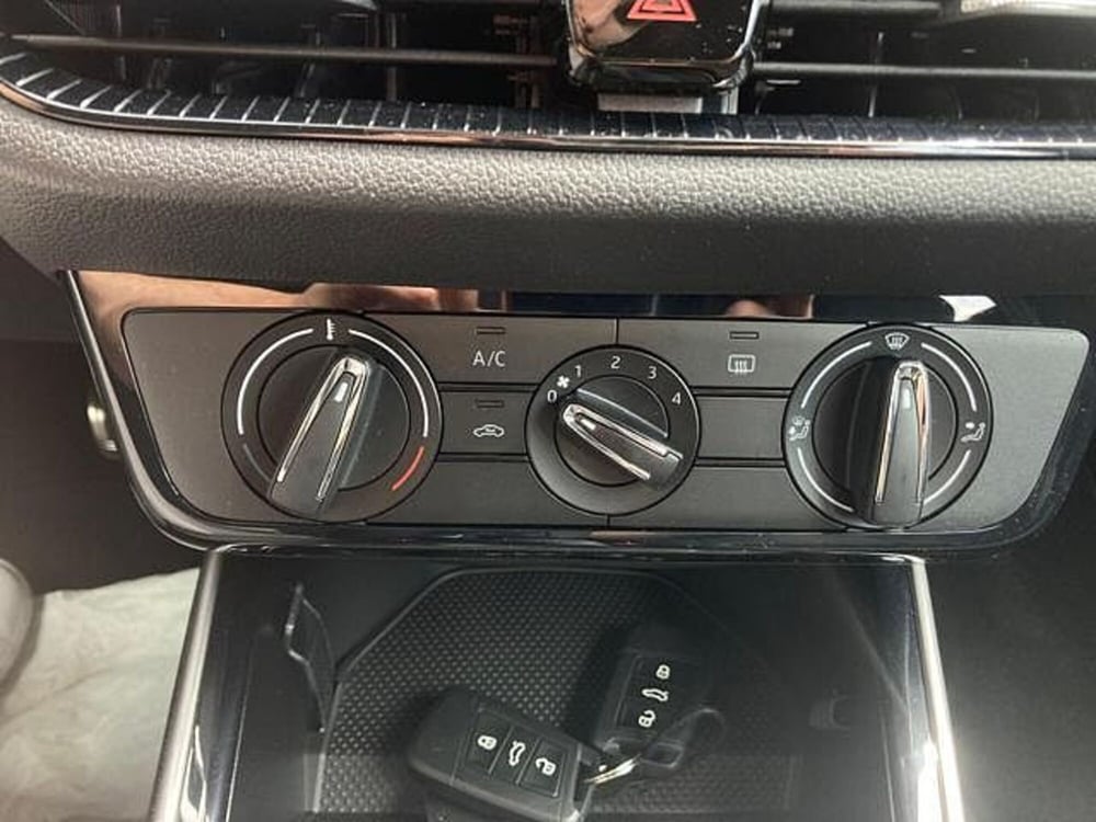 Skoda Fabia nuova a Novara (10)