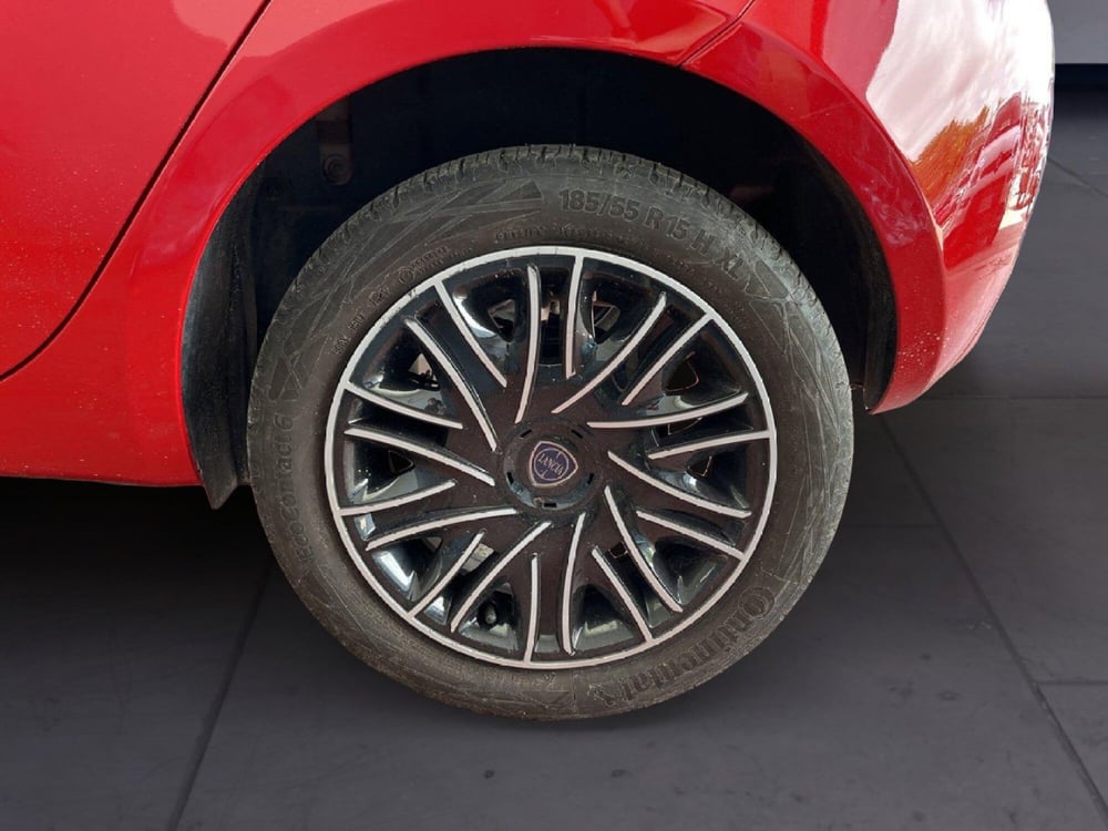Lancia Ypsilon usata a Torino (8)