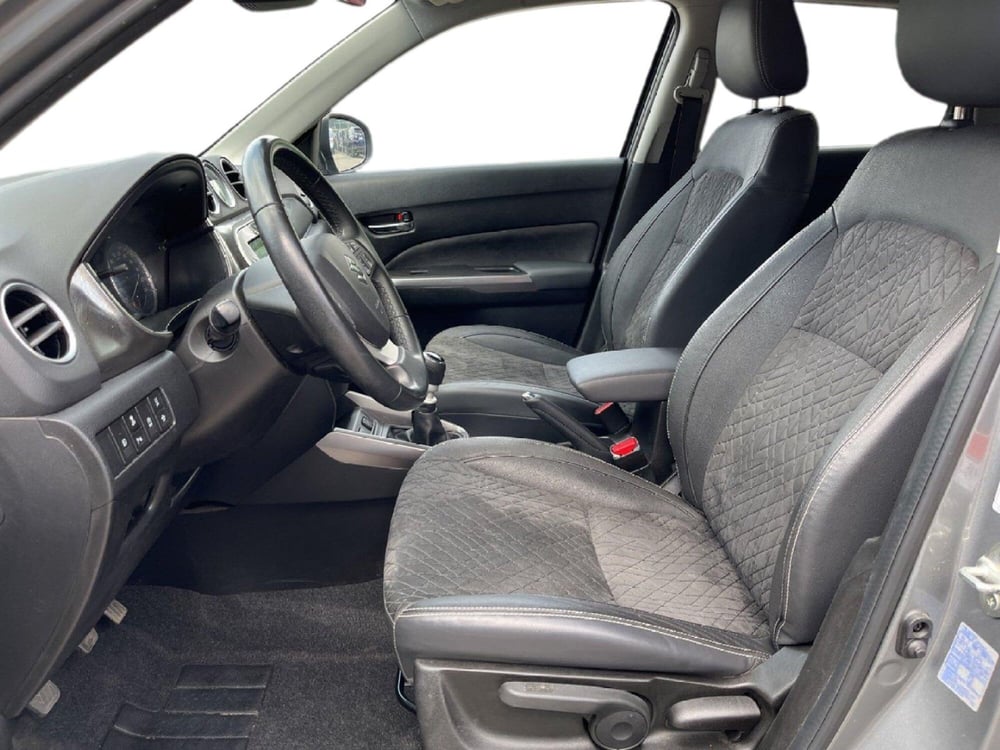 Suzuki Vitara usata a Torino (9)