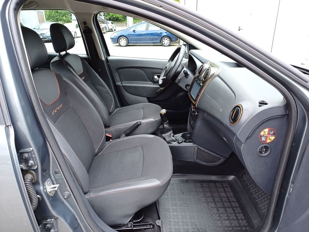 Dacia Sandero usata  (10)